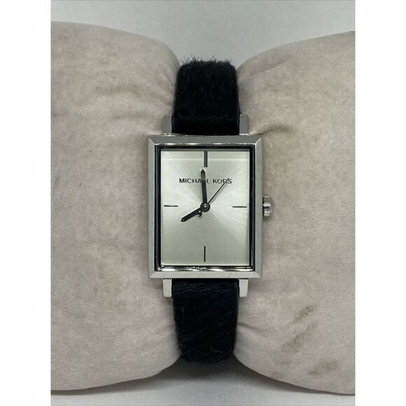 Michael Kors Harway MK2599 Women's Black Leather Analog Dial Quartz Watch MP862 - Picture 3 of 12